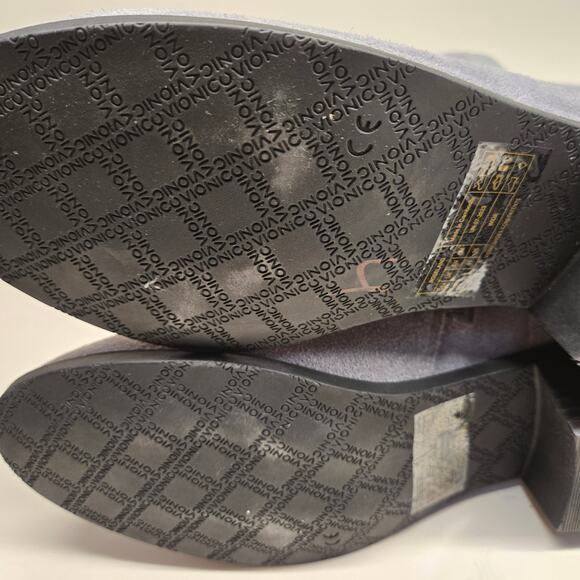 Vionic Roseland Size 10 W Slate Gray Water-Repellent Suede Chelsea Ankle Boot - Picture 8 of 11